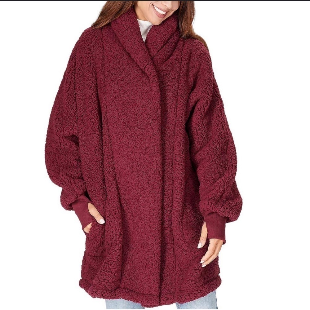 PBIN#2 - BUMBLEBELLA BY JILL MARTIN Women’s M/L Petite Sherpa Shawl Collar